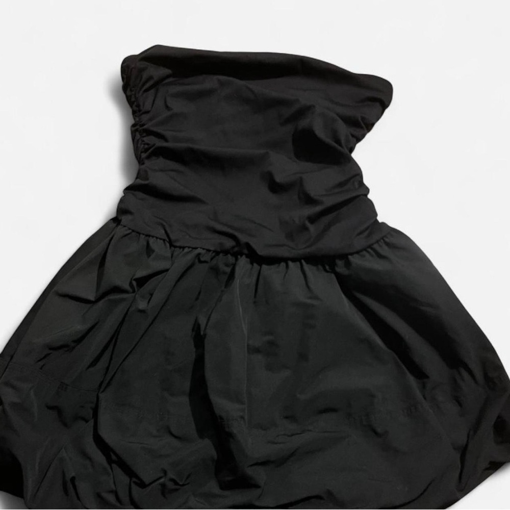 Steve Madden Bubble Dress - Picture 2 of 4